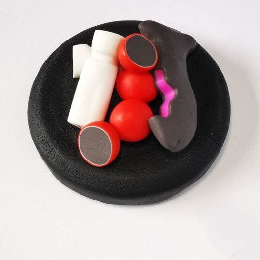 Upcycle your jar with an air-tight lid, hand-decorated in New Zealand. Decorated with polymer clay chocolate fish, jaffas and milk bottle sweets. Standard fitting  (58mm) so it fits jars you have at home. Gift boxed in an attractive matchbox.